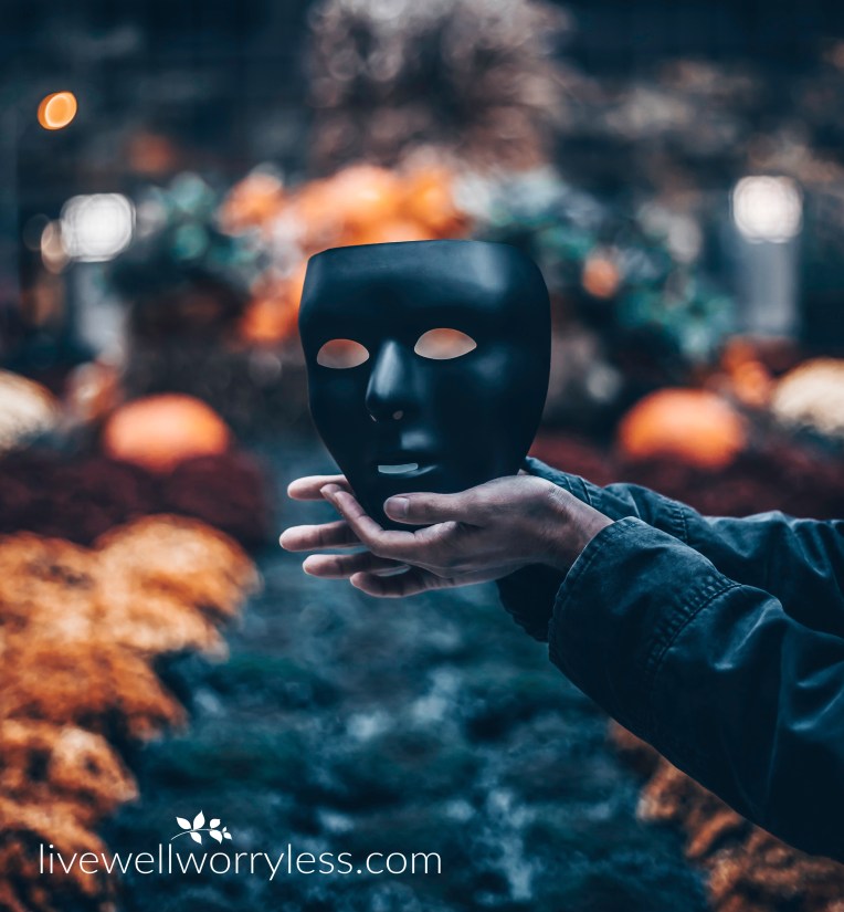The Masquerade: why you must remove your mask – Rachel Boulos 